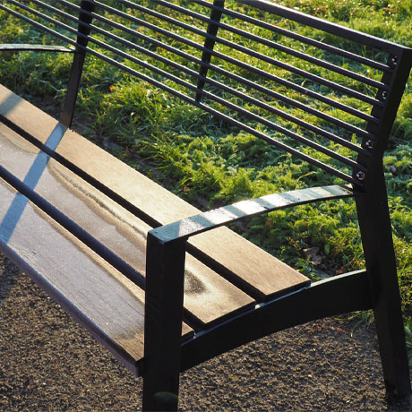 Fabrication de bancs métallique sur mesure près de Valenciennes